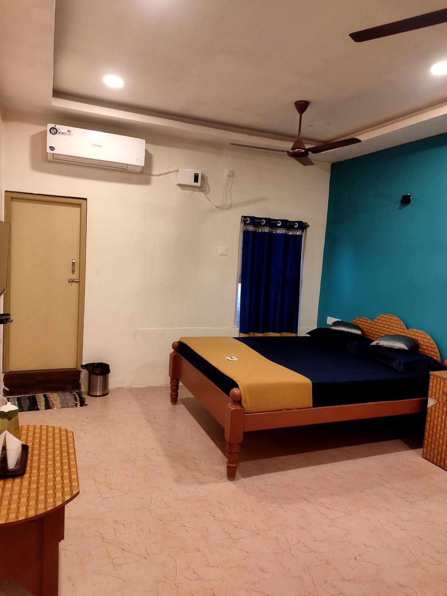 Aishwaryam Home Stay Maduráj Kültér fotó