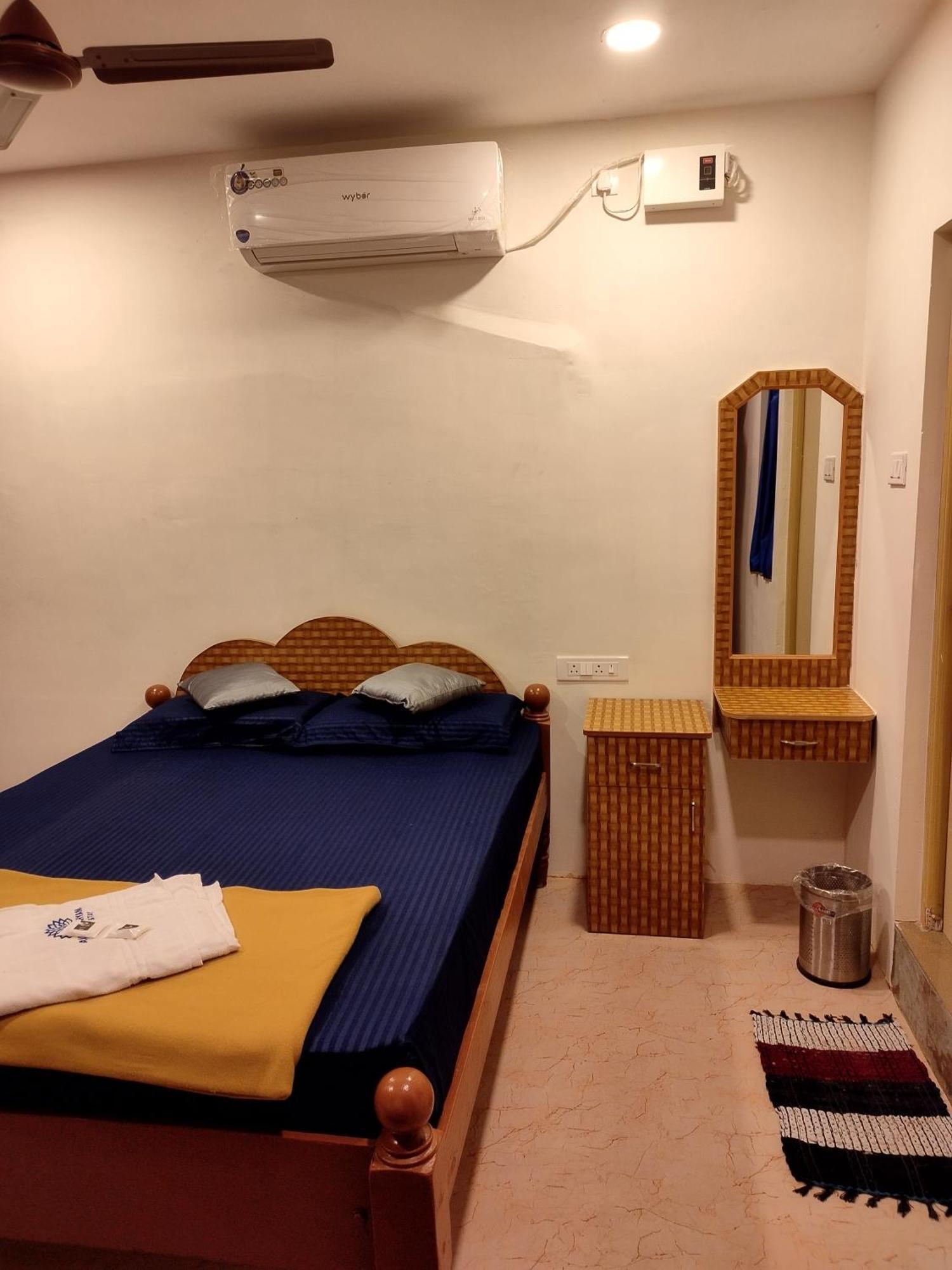Aishwaryam Home Stay Maduráj Kültér fotó