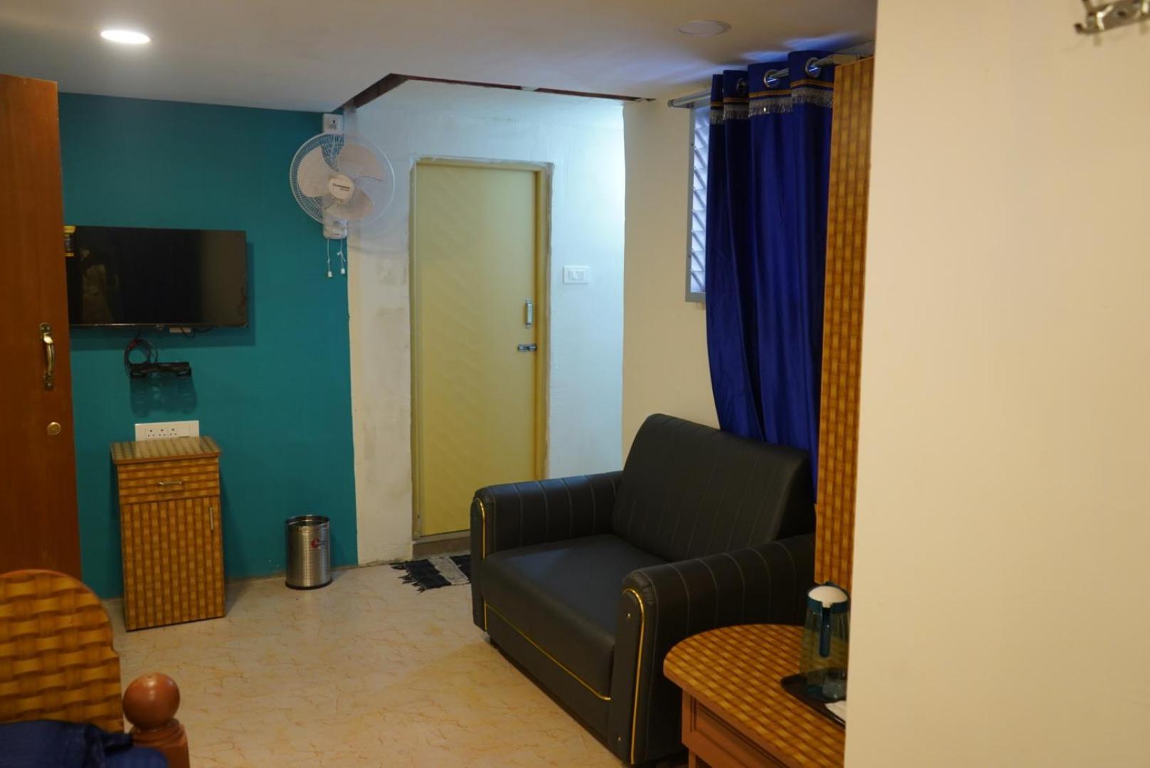 Aishwaryam Home Stay Maduráj Kültér fotó