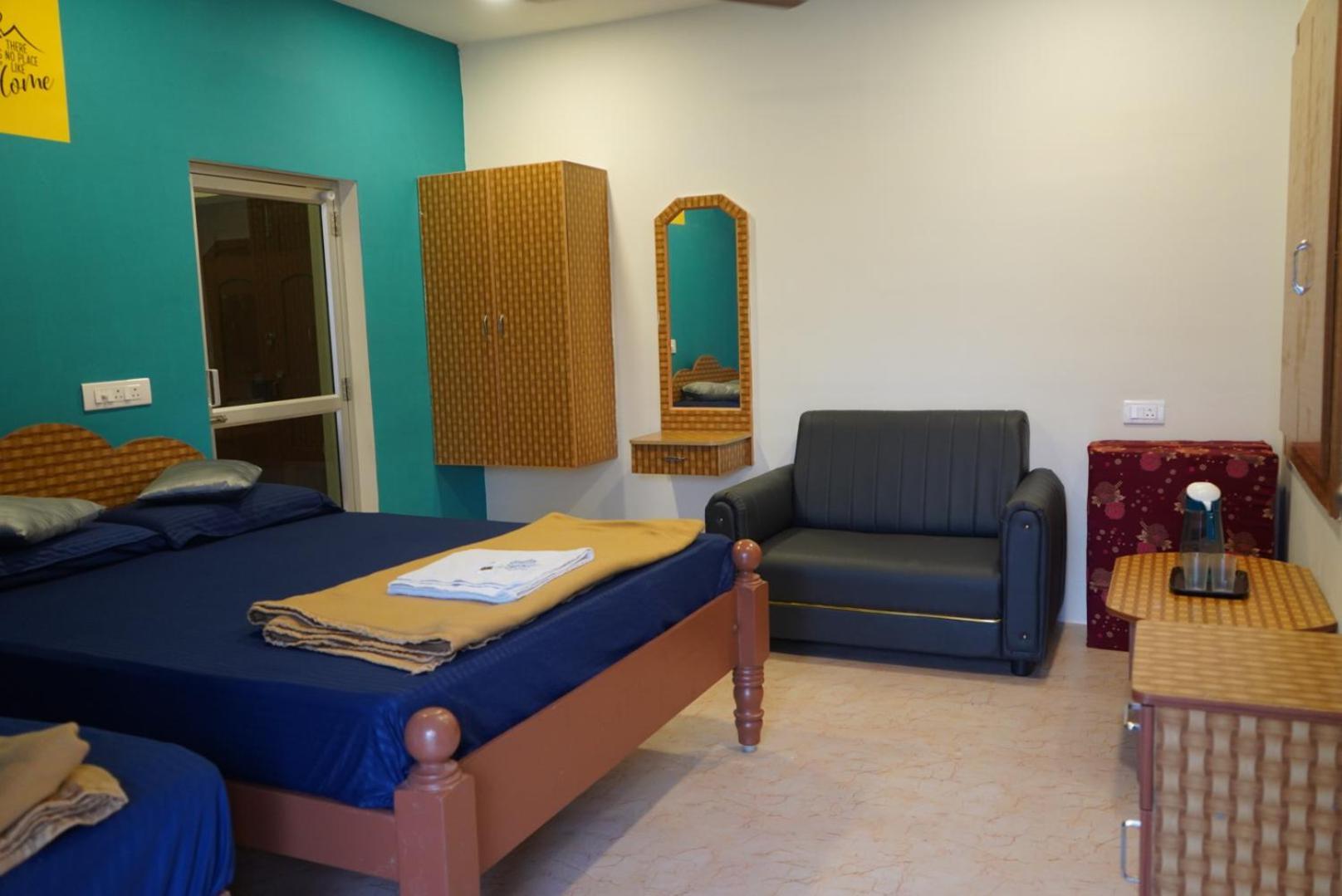 Aishwaryam Home Stay Maduráj Kültér fotó