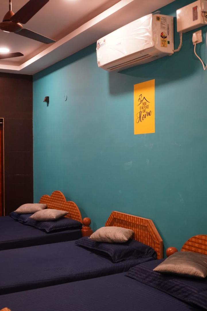 Aishwaryam Home Stay Maduráj Kültér fotó